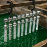 Électrodéposition de zinc-nickel pour les fixations aérospatiales : La tendance révolutionnaire de 2025 prête à redéfinir la protection contre la corrosion